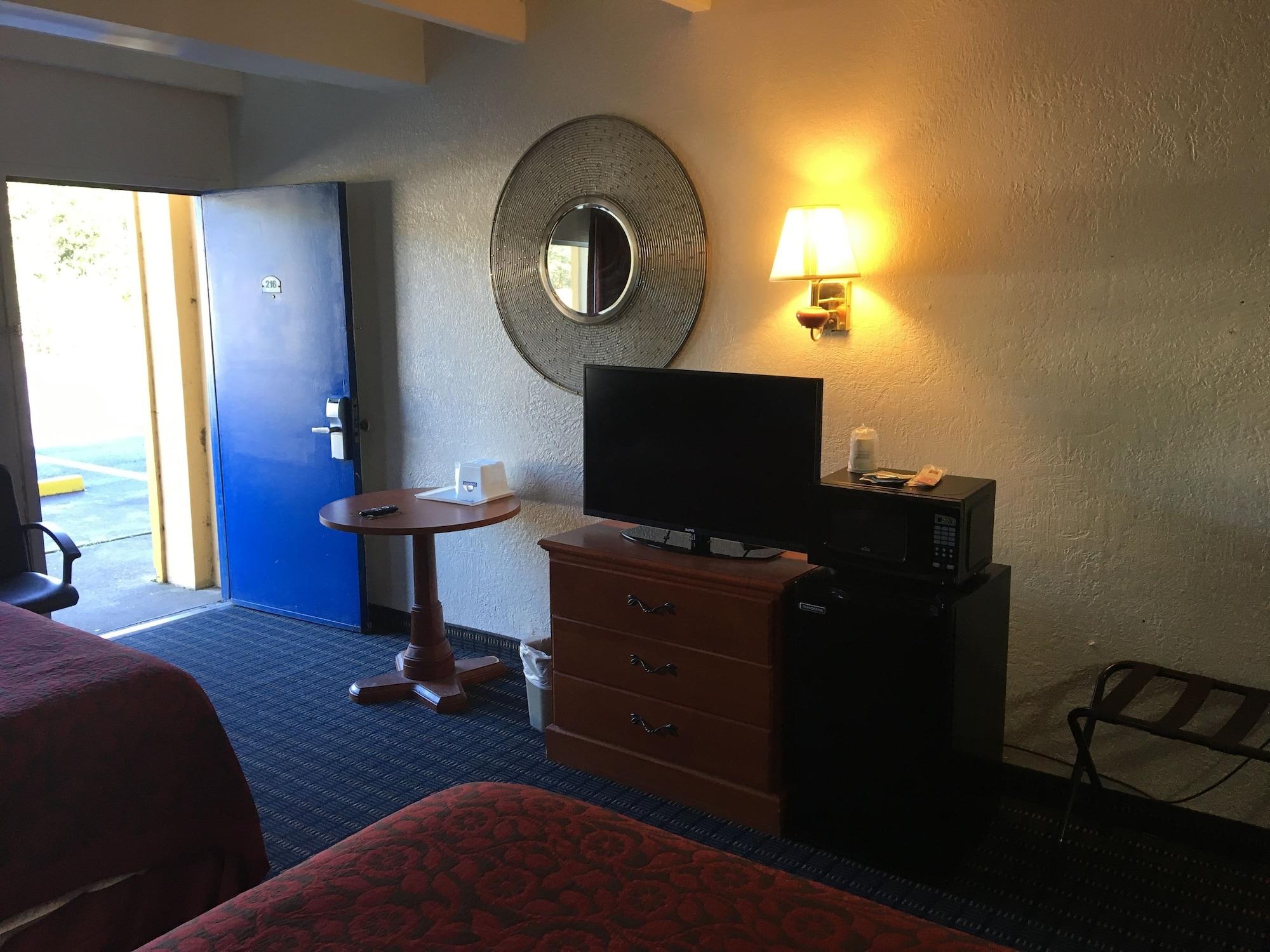 Days Inn By Wyndham Ocala North Bagian luar foto