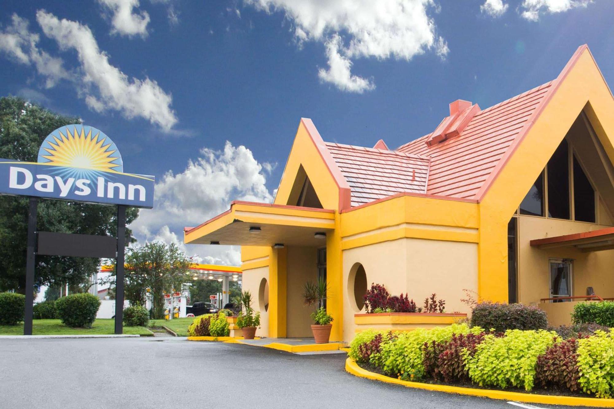 Days Inn By Wyndham Ocala North Bagian luar foto